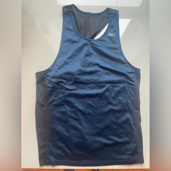 HOLD - Picture 1 of 7